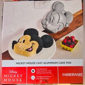 Disney Mickey Mouse Aluminum Cake Pan